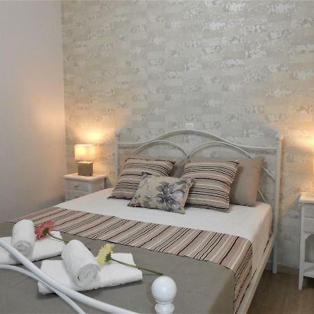 Marras Apartment Афины Экстерьер фото